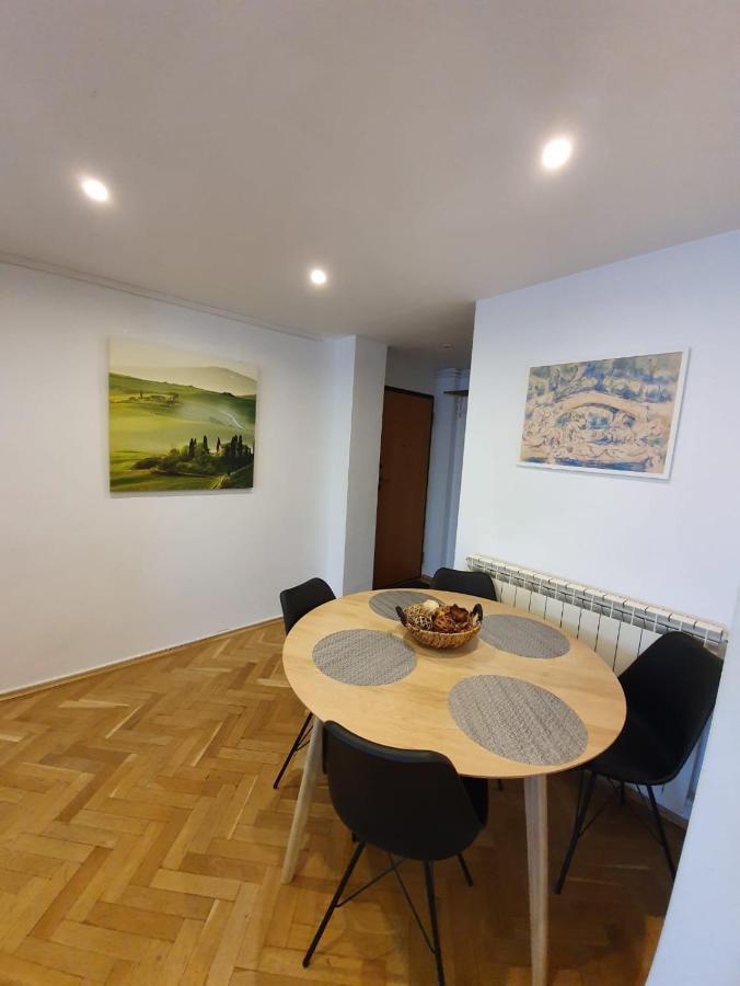 Ultracentral Apartments Бухарест Екстер'єр фото