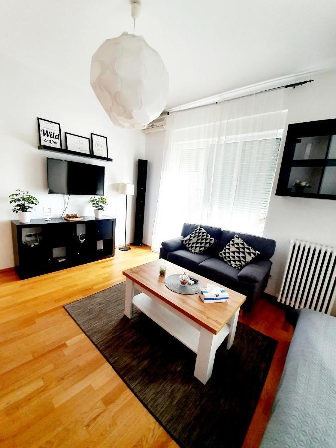 Ultracentral Apartments Бухарест Екстер'єр фото